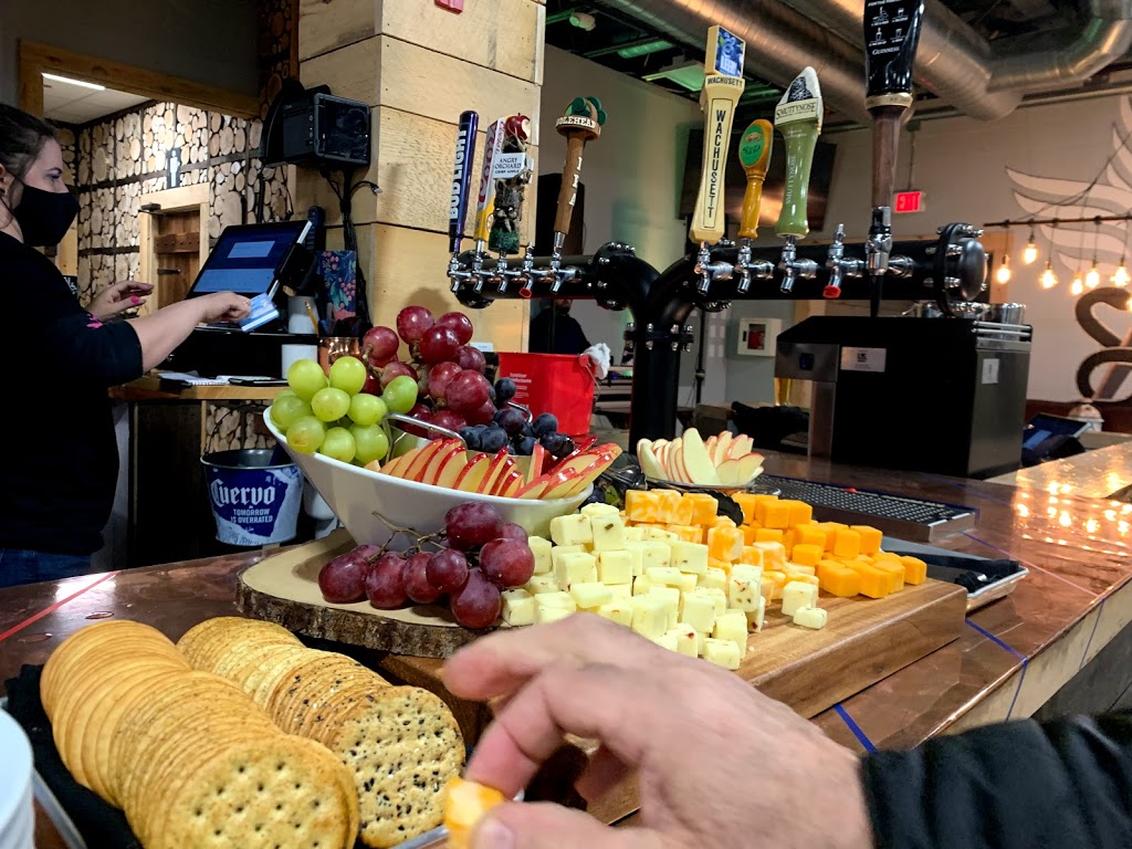 Wicked Axe | restaurant | 721 S Main St, Haverhill, MA 01835, USA | 9782414814 OR +1 978-241-4814