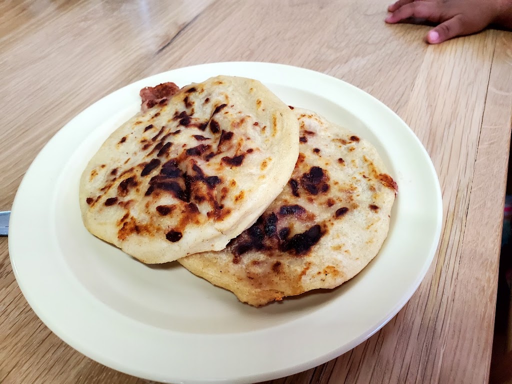 Torogoz | restaurant | 6440 W 43rd St Suite 8, Houston, TX 77092, USA | 7136885993 OR +1 713-688-5993