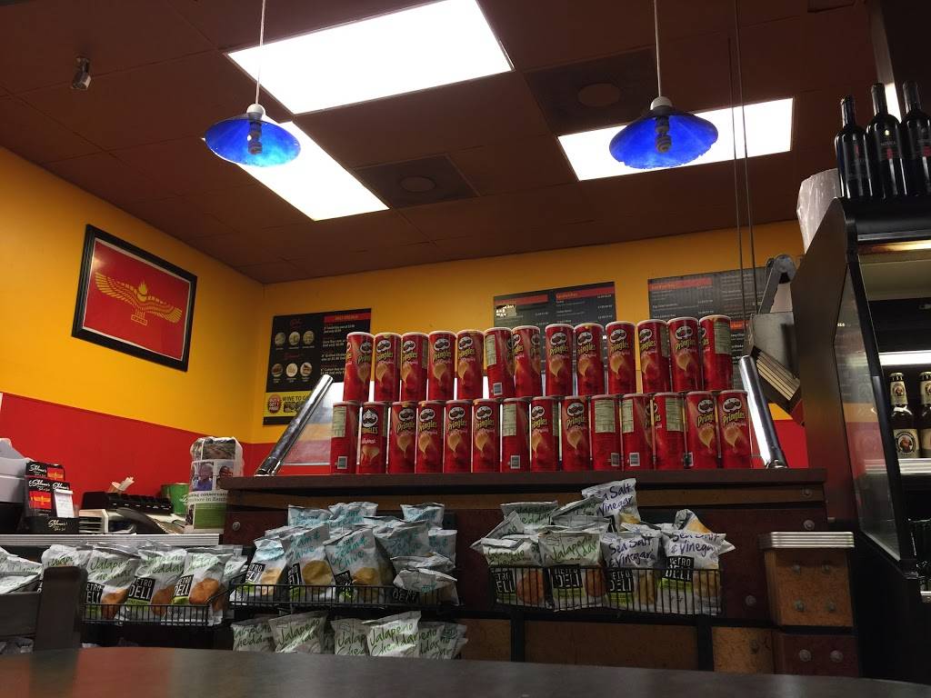 Shlomo Subs | restaurant | 2706 US-19 ALT, Palm Harbor, FL 34683, USA | 7277710200 OR +1 727-771-0200