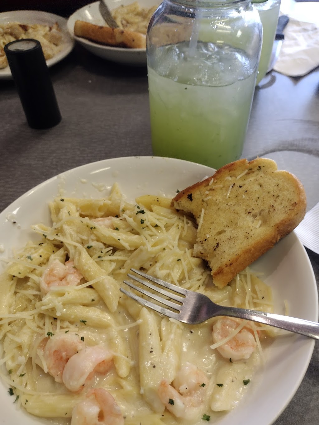 Salad Delights and more | restaurant | 2005 W Mile 3 Rd #1200, Mission, TX 78572, USA | 9565833134 OR +1 956-583-3134