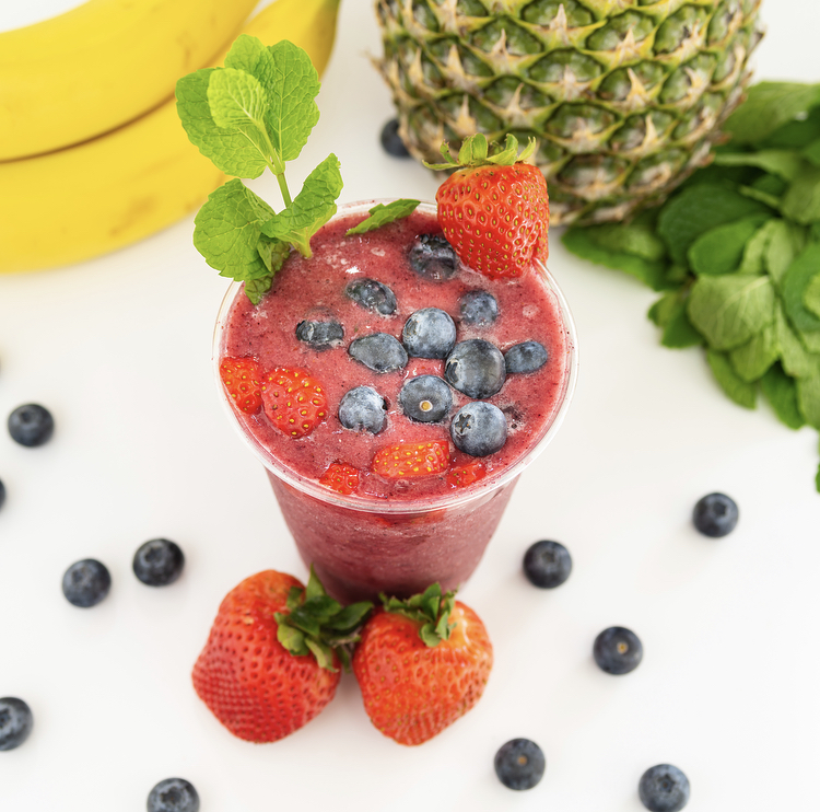 Pure Juice & Salads | restaurant | 3828 W Van Buren St, Phoenix, AZ 85009, USA | 6022720113 OR +1 602-272-0113