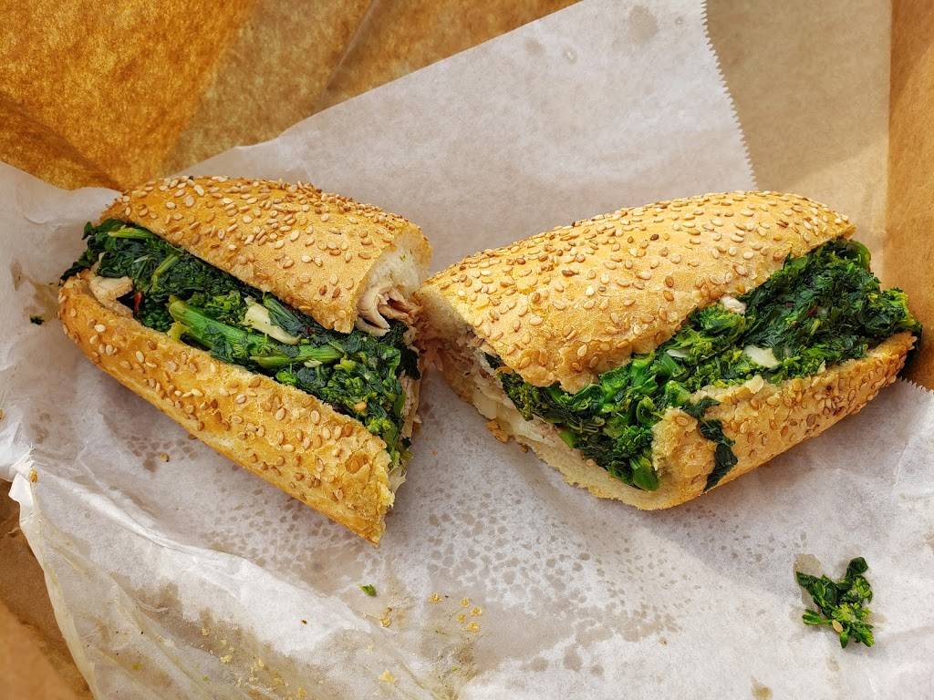 Yous Guys Sandwich Shop | restaurant | 827A Folly Rd, Charleston, SC 29412, USA | 8437790145 OR +1 843-779-0145