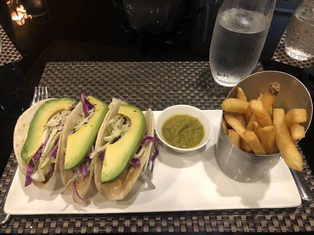 The Landmark Restaurant | restaurant | 3015 Oak Lawn Ave, Dallas, TX 75219, USA | 2142243152 OR +1 214-224-3152