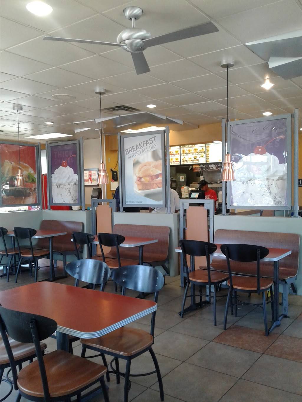 Jack in the Box | restaurant | 110 E William Cannon St, Austin, TX 78745, USA | 5124420099 OR +1 512-442-0099