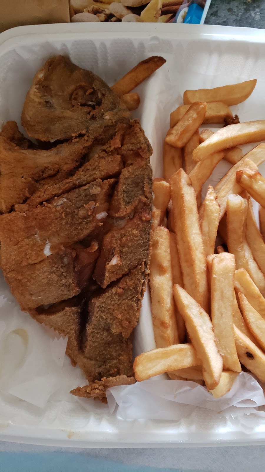 Sea House Fish Market | restaurant | 541 Nostrand Ave., Brooklyn, NY 11216, USA | 7183983266 OR +1 718-398-3266