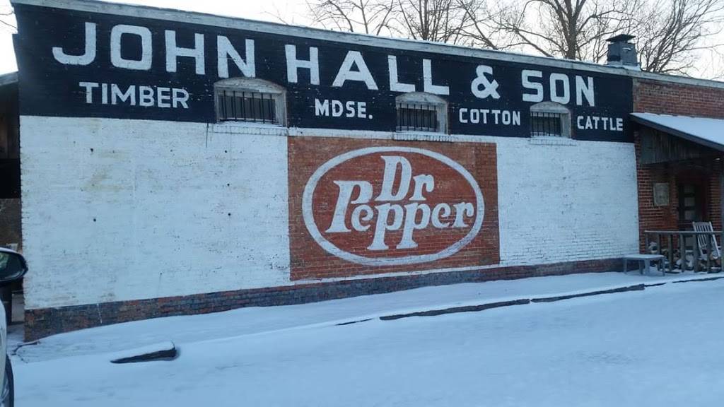 John E Hall & Son | restaurant | 15668 Vaughn Rd, Cecil, AL 36013, USA | 3342707772 OR +1 334-270-7772