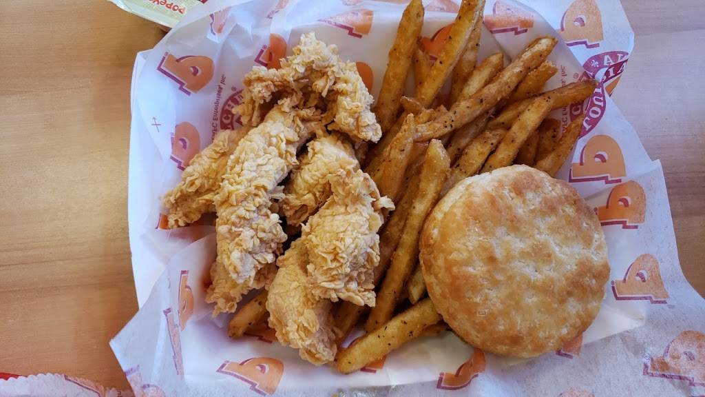 Popeyes® Louisiana Kitchen | restaurant | 111 Times Ave, Thornhill, ON L3T 0A2, Canada | 9055978588 OR +1 905-597-8588