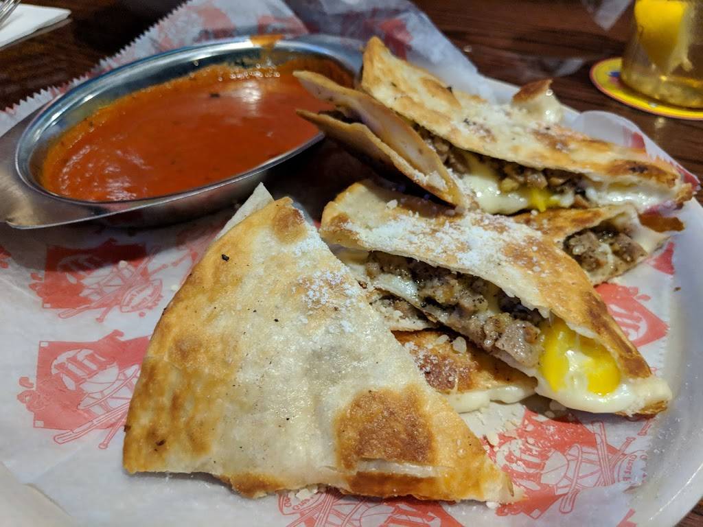 Tullys Good Times Watertown | restaurant | 1050 Arsenal St, Watertown, NY 13601, USA | 3157851999 OR +1 315-785-1999