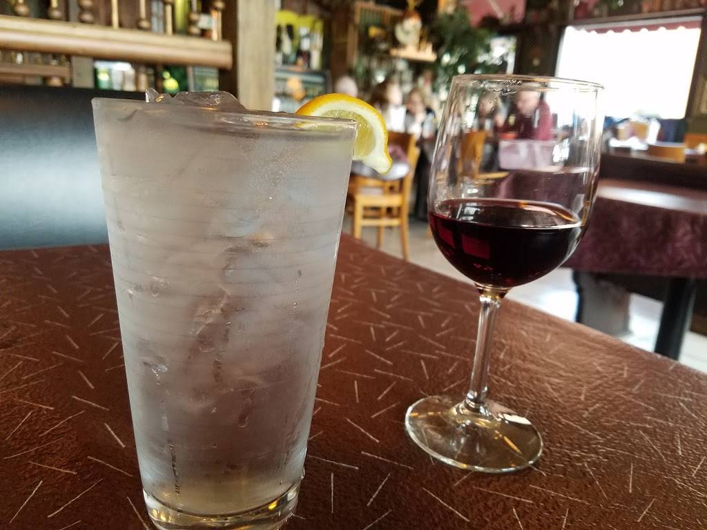 Molinaris | restaurant | 330 Mayfield Dr # 815, Franklin, TN 37067, USA | 6157717780 OR +1 615-771-7780