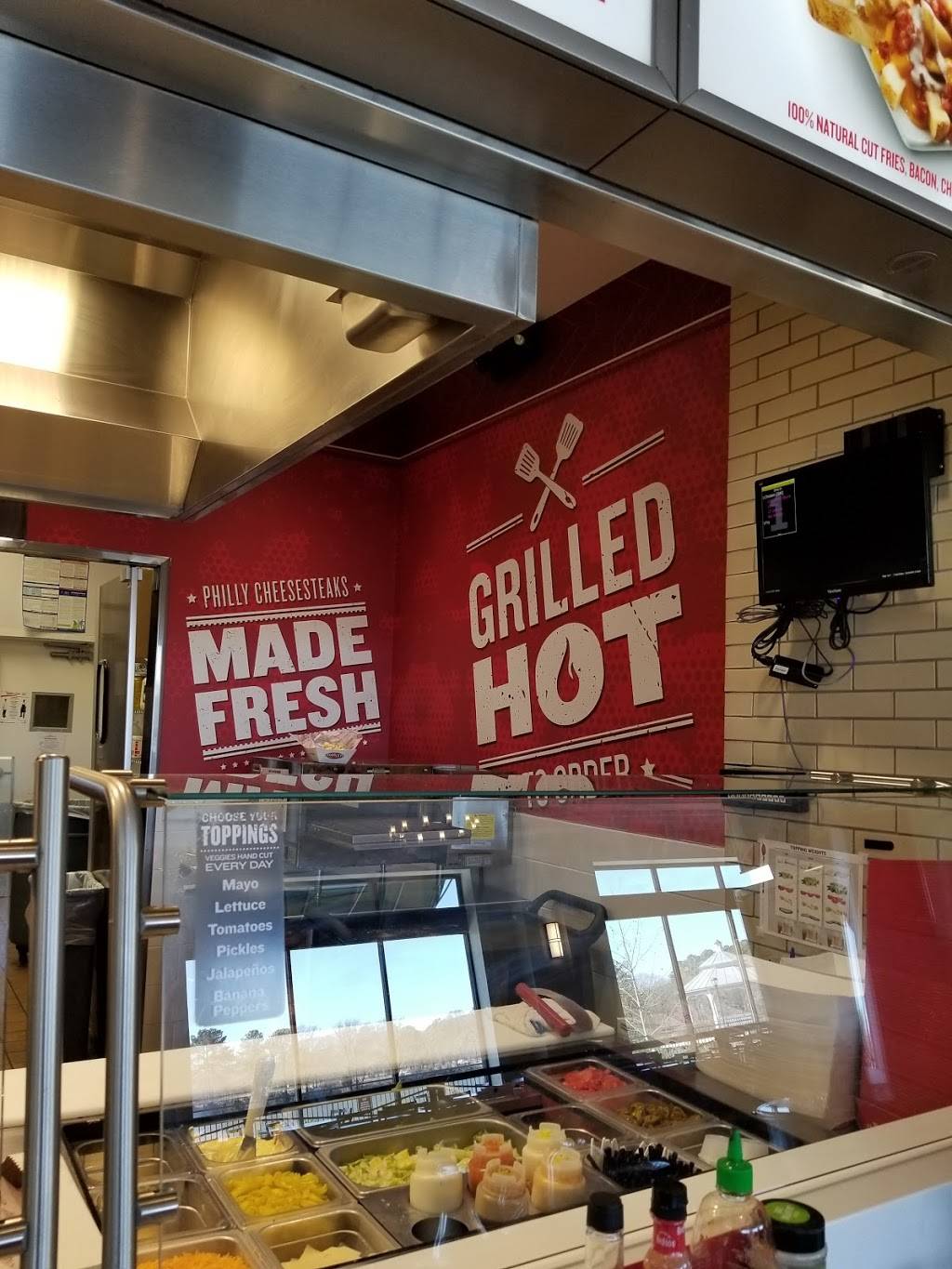 Charleys Philly Steaks | restaurant | 1600 Premium Outlets Blvd, Norfolk, VA 23502, USA | 3176361600 OR +1 317-636-1600