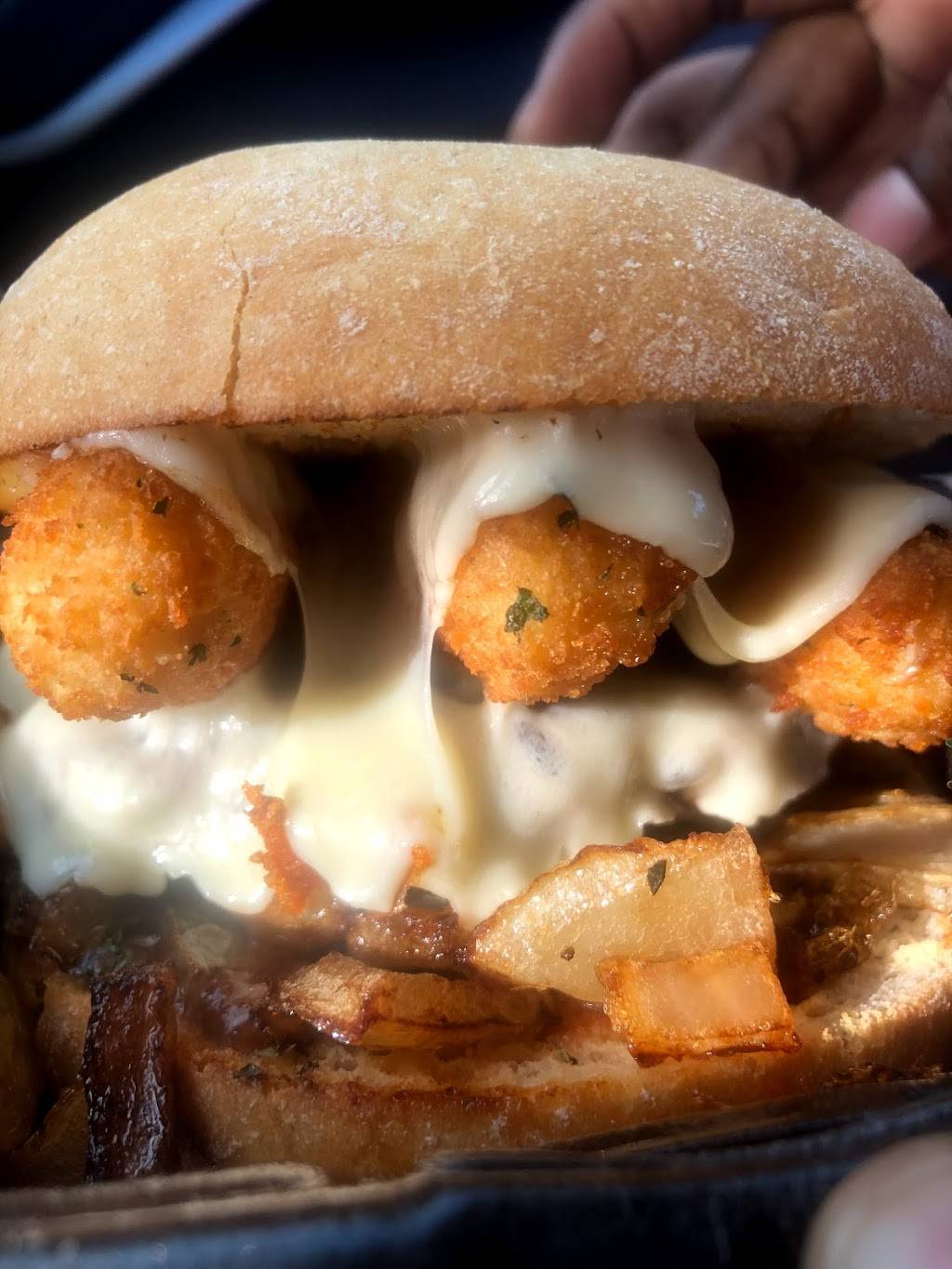 Velvet Cream - The Dip | restaurant | 2290 Hwy 51 S, Hernando, MS 38632, USA | 6624296540 OR +1 662-429-6540