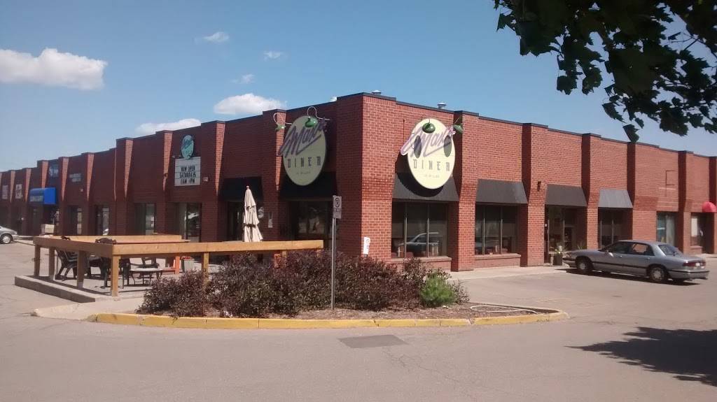 Maxs Diner | restaurant | 975 Mid-Way Blvd, Mississauga, ON L5T 2C6, Canada | 9055643350 OR +1 905-564-3350