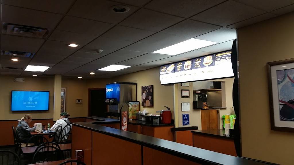 Runza Restaurant | restaurant | 2146 W Broadway, Council Bluffs, IA 51501, USA | 7123228935 OR +1 712-322-8935