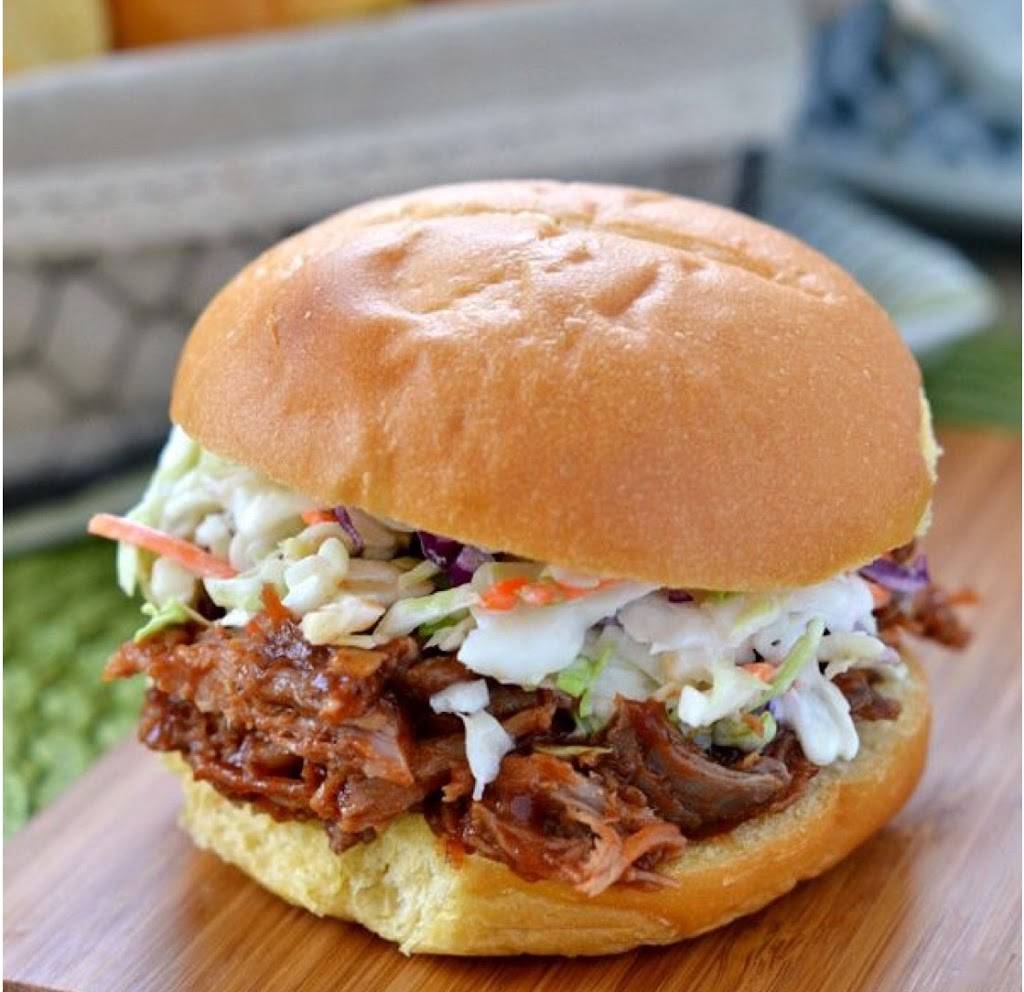 Cows Rock Ice Cream | cafe | 5 Johnson St, North Andover, MA 01845, USA | 9786867625 OR +1 978-686-7625