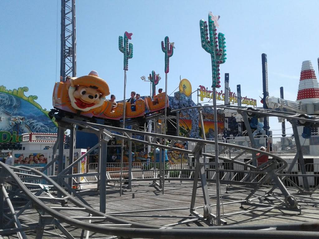 Casino Pier and Breakwater Beach Waterpark | restaurant | 34 Sherman Avenue, Seaside Heights, Seaside Heights, NJ 08751, USA | 7327936488 OR +1 732-793-6488