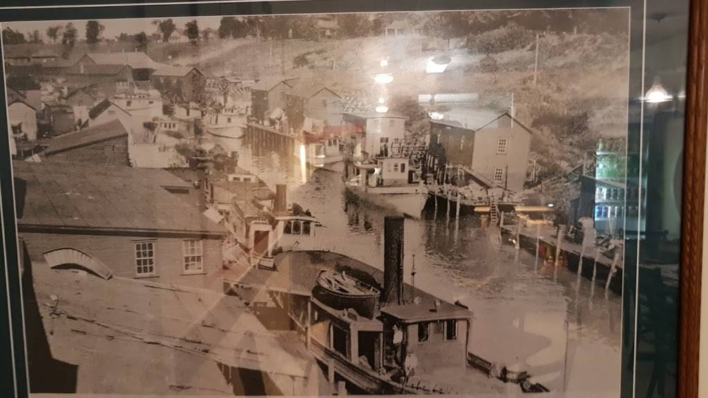 Shed The | restaurant | 301 Main St, Port Dover, ON N0A 1N0, Canada | 5195831881 OR +1 519-583-1881