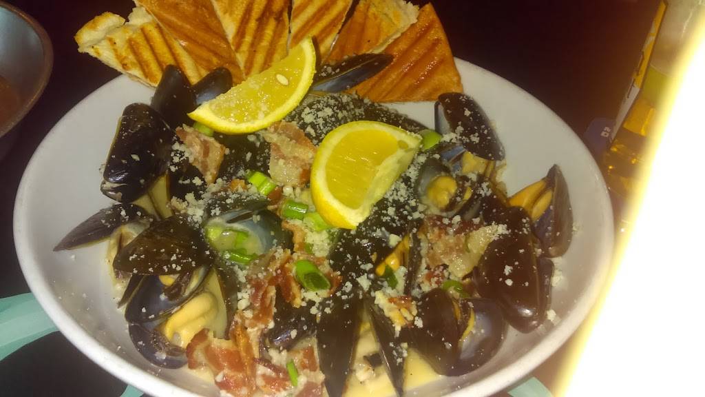 Shottis Point Ocean City | restaurant | 3505 Coastal Hwy, Ocean City, MD 21842, USA | 4103903951 OR +1 410-390-3951