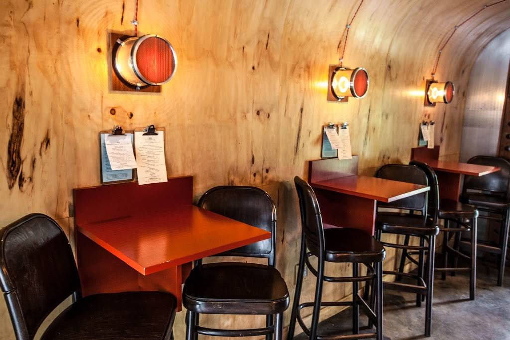 Jard Wine Pub | restaurant | 10 Main St, New Paltz, NY 12561, USA | 8452558466 OR +1 845-255-8466