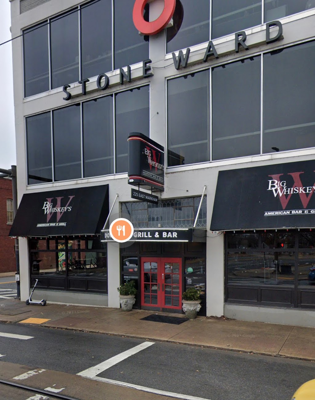 Big Whiskeys American Restaurant & Bar | restaurant | 225 E Markham St, Little Rock, AR 72201, USA | 5013242449 OR +1 501-324-2449