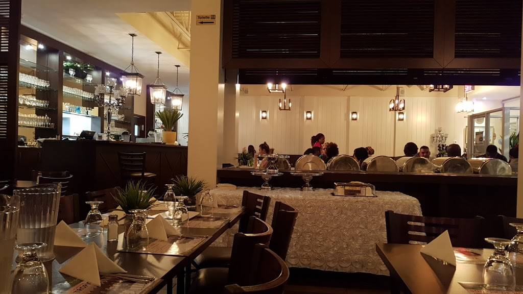 Fourchette Antillaise | restaurant | 5968 Rue de Salaberry, Montréal, QC H4J 1J8, Canada | 5143379393 OR +1 514-337-9393