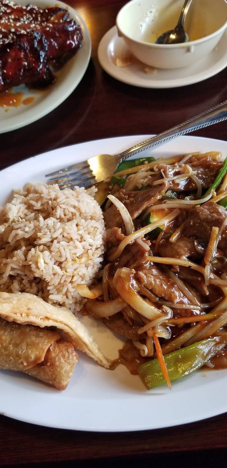 Shangrila | restaurant | 2727 Goliad Rd, San Antonio, TX 78223, USA | 2103377168 OR +1 210-337-7168