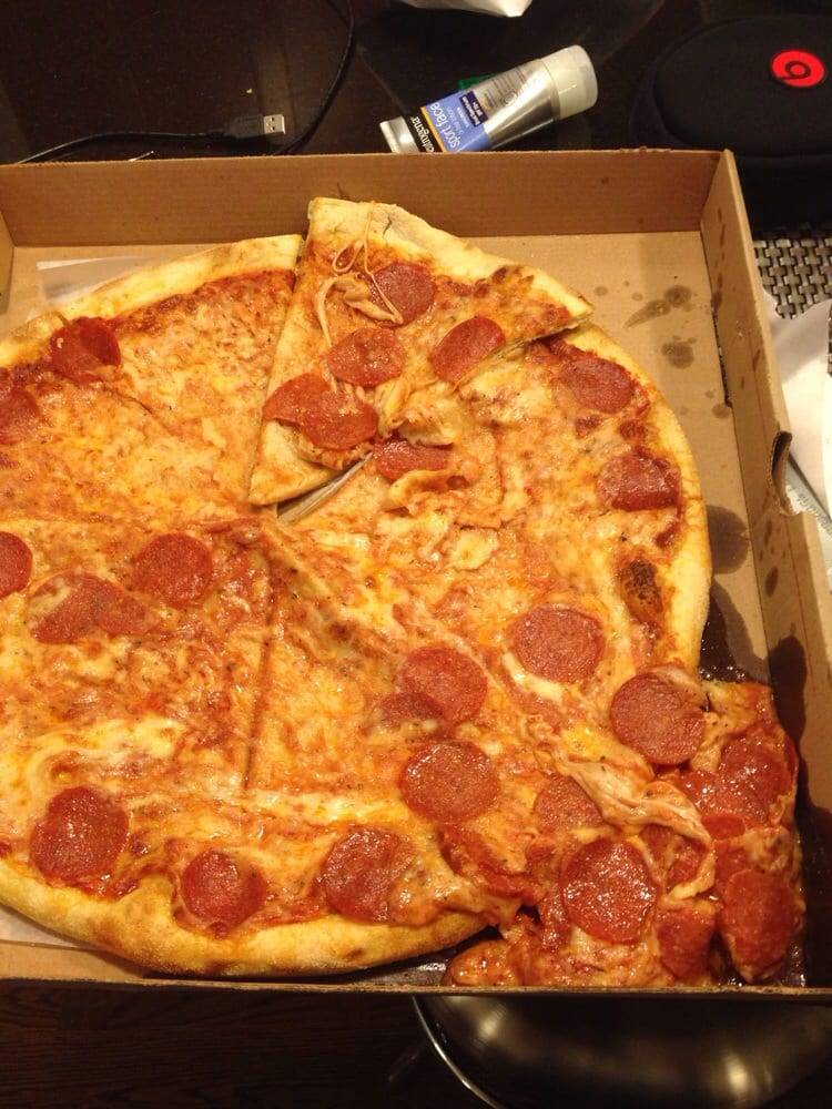 Jeans Pizza | meal delivery | 3252 Ryan Ave, Philadelphia, PA 19136, USA | 2153338200 OR +1 215-333-8200