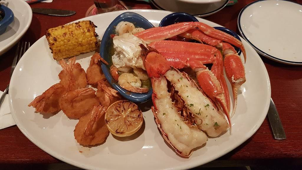 Red Lobster | restaurant | 6575 Tecumseh Rd E, Windsor, ON N8T 1E7, Canada | 5199487677 OR +1 519-948-7677