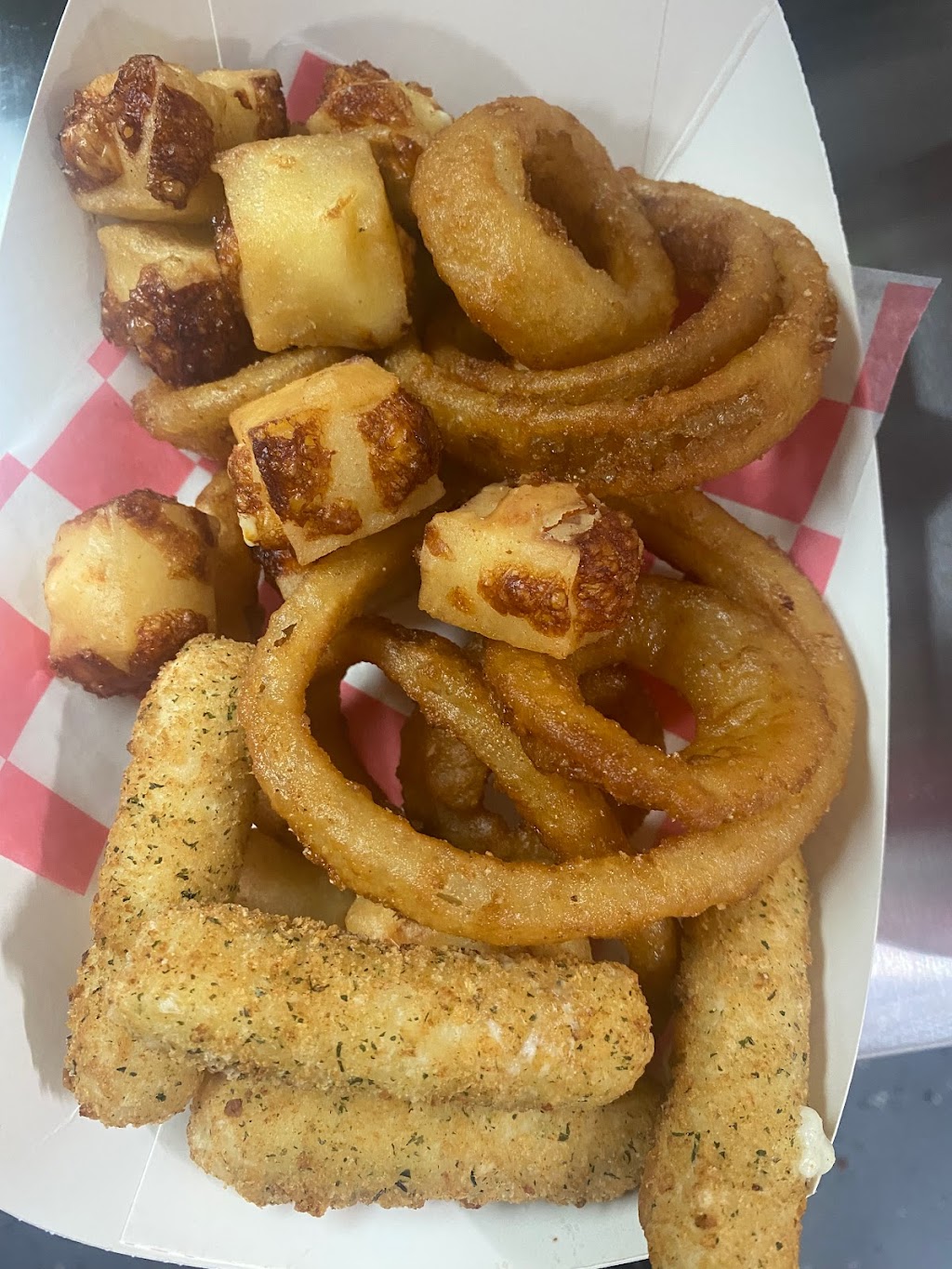 Somonauk Delite | restaurant | 105 S Cherry St, Somonauk, IL 60552, USA | 8154985084 OR +1 815-498-5084