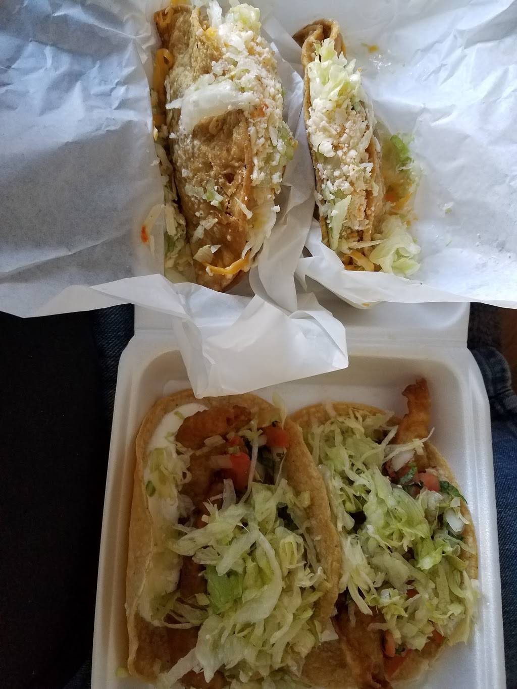 Victoria Mexican Food | restaurant | 677 E Main St, El Cajon, CA 92020, USA | 6195881510 OR +1 619-588-1510