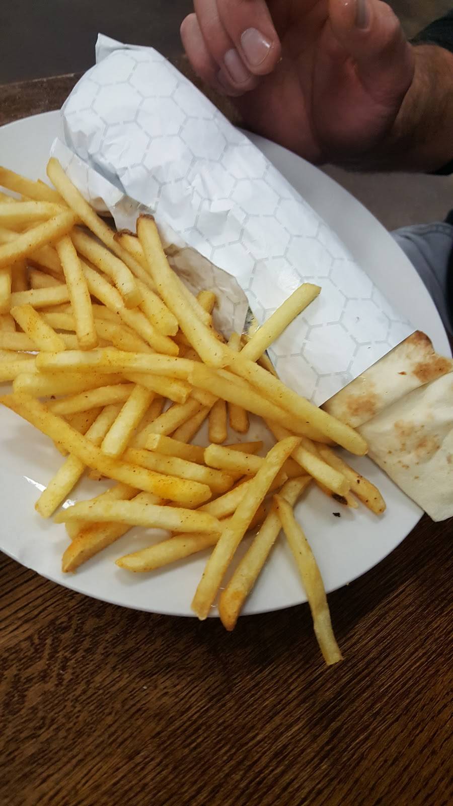 Gyro & Kabob Grill | restaurant | 7660 McCart Ave, Fort Worth, TX 76133, USA | 8173467303 OR +1 817-346-7303