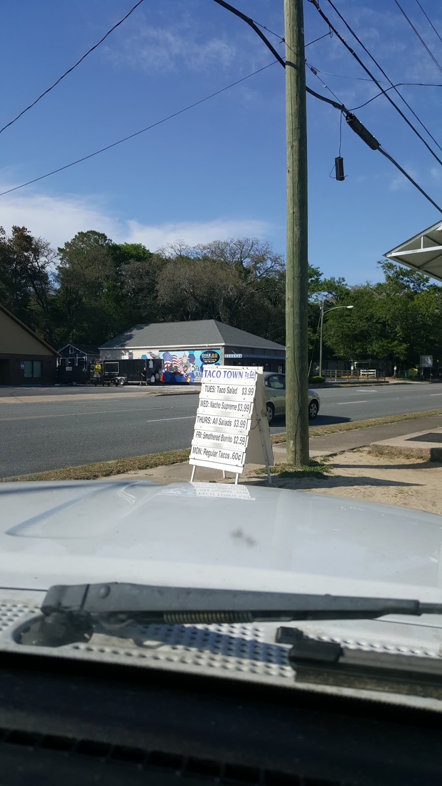 Taco Town To Go | restaurant | 113 Partin Dr N, Niceville, FL 32578, USA | 8507298646 OR +1 850-729-8646