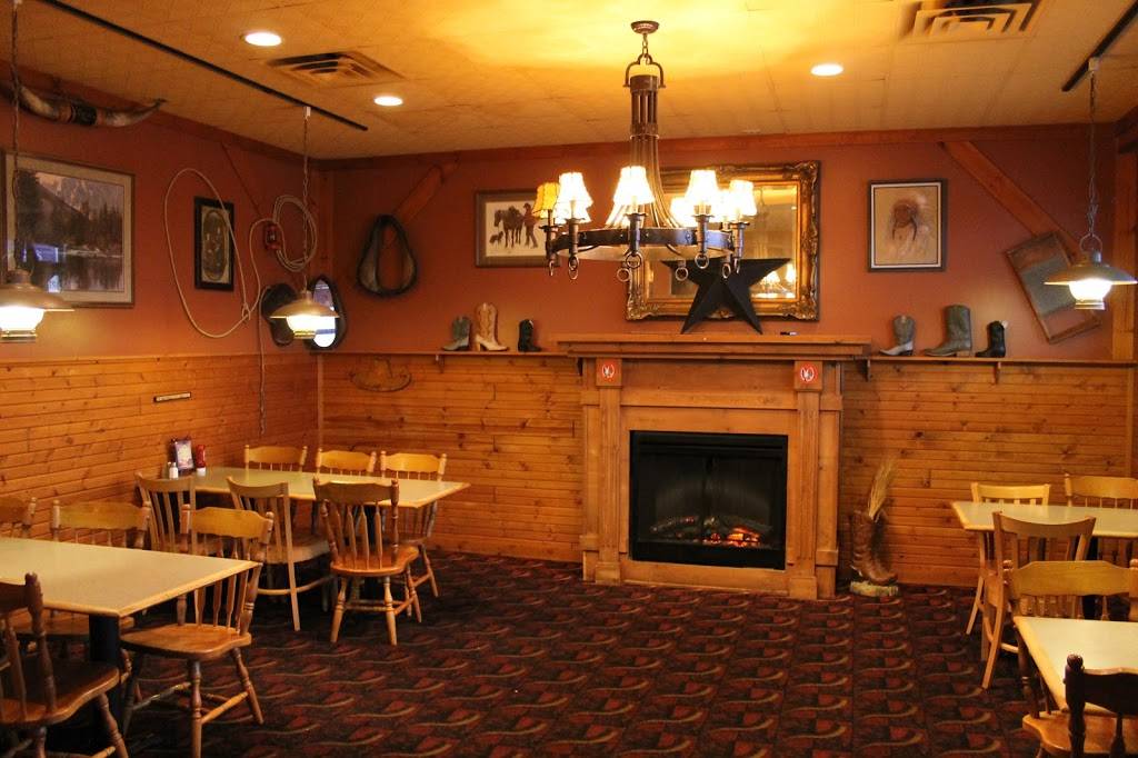 Crazy Horse Steak House-Saloon | restaurant | 2027 N Park Dr, Holland, MI 49424, USA | 6163958393 OR +1 616-395-8393