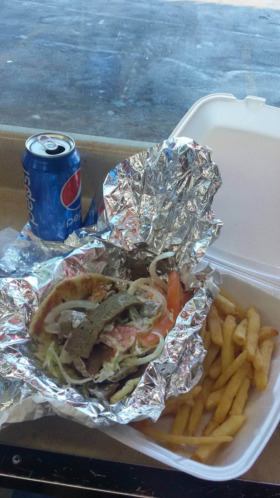 ZaZa Steak & Lemonade | restaurant | 2320, 4919 W Capitol Dr, Milwaukee, WI 53216, USA | 4144459292 OR +1 414-445-9292