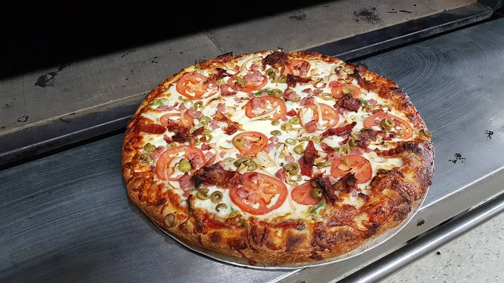 Mozza Pizza | restaurant | 214 Boulevard de la Cité-des-Jeunes, Gatineau, QC J8Y 6S8, Canada | 8197776699 OR +1 819-777-6699