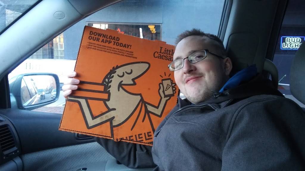 Little Caesars Pizza | meal takeaway | 3108 N Rockton Ave, Rockford, IL 61103, USA | 7792079682 OR +1 779-207-9682
