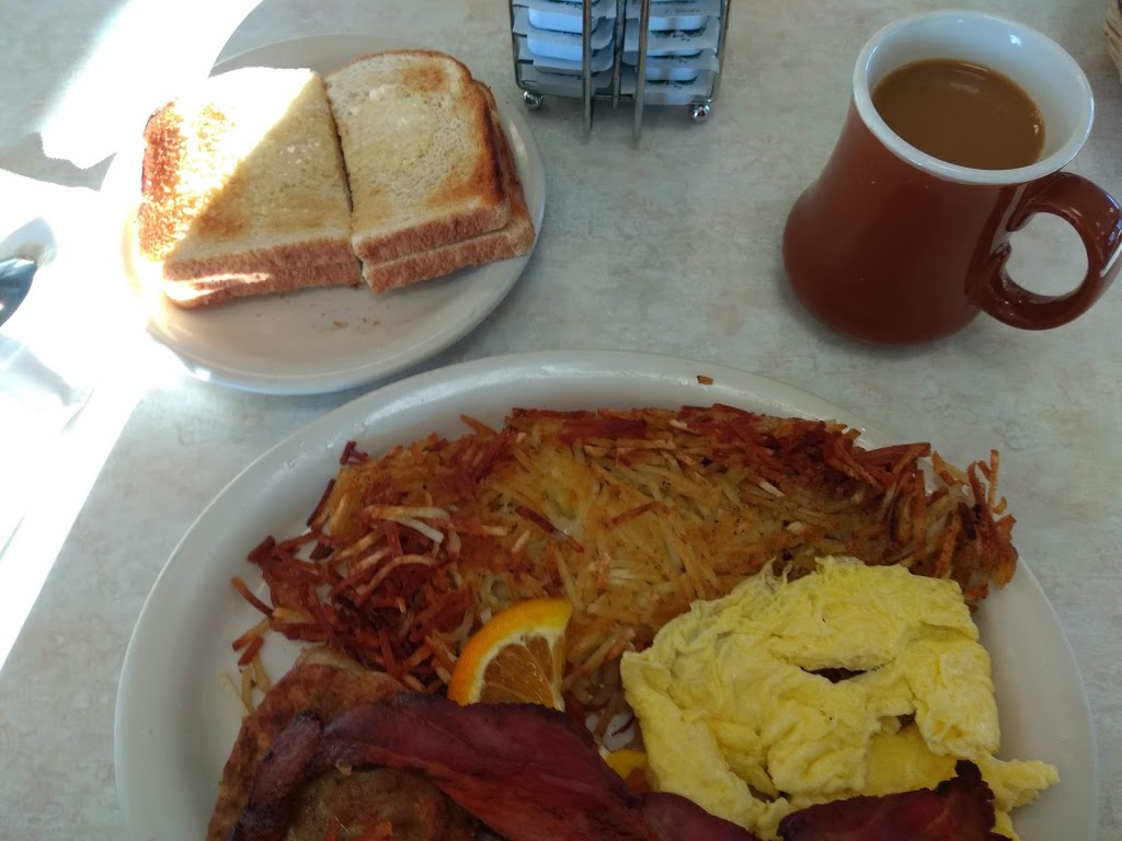 El Charro Cafe | cafe | 575 W Bardsley Ave, Tulare, CA 93274, USA | 5594675479 OR +1 559-467-5479