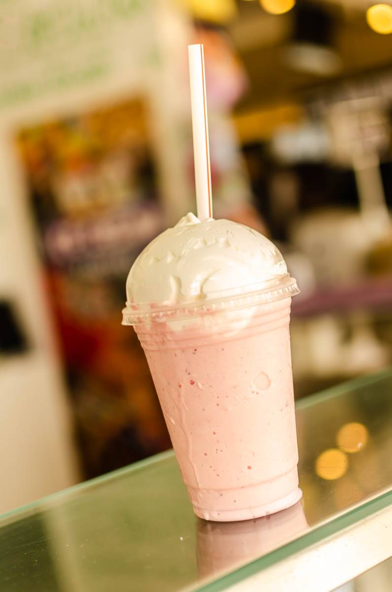 JiLLy’s Ice Cream Factory | restaurant | 1172 Boardwalk, Ocean City, NJ 08226, USA | 6093851234 OR +1 609-385-1234