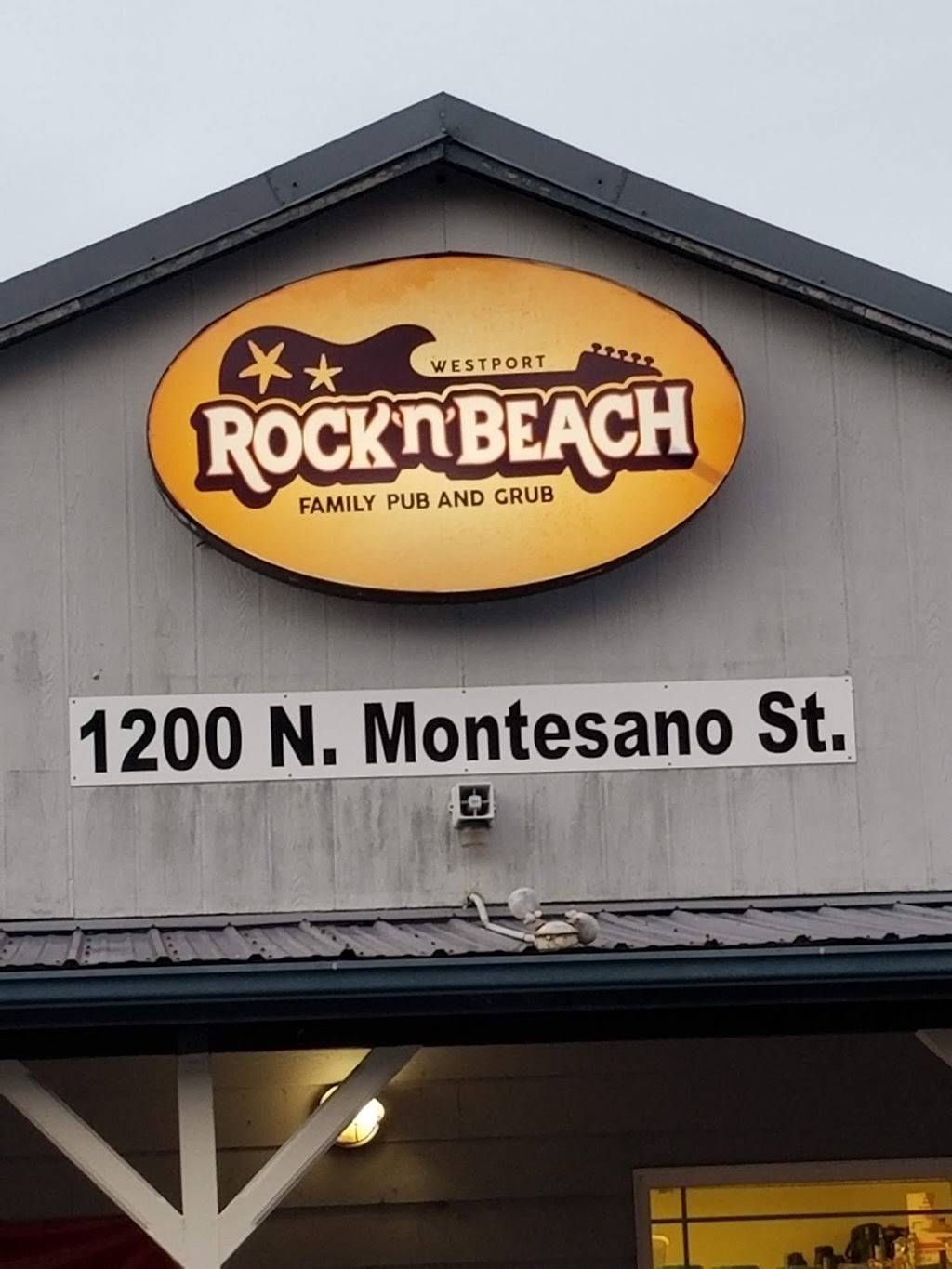 Rocknbeach Family Pub and Grub | restaurant | 1200 N Montesano St, Westport, WA 98595, USA | 3605052153 OR +1 360-505-2153