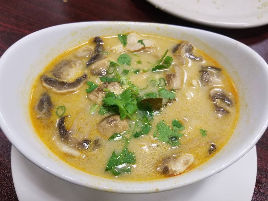 Aim Thai Restaurant | restaurant | 9734 W Montgomery Rd, Houston, TX 77088, USA | 8322303330 OR +1 832-230-3330