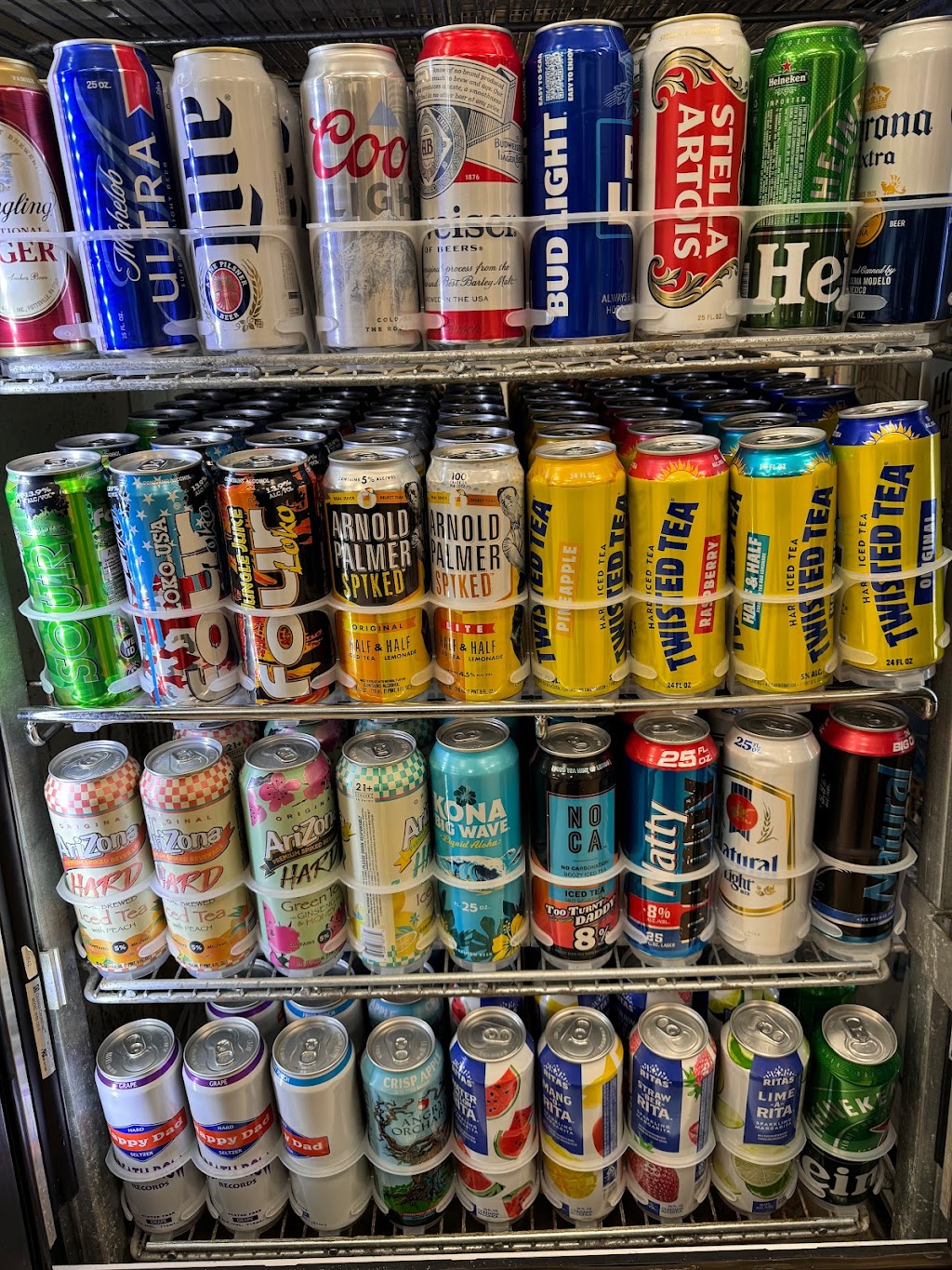 E Market Convenience & Krispy Krunchy Chicken | meal takeaway | 285 Washington St, North Easton, MA 02356, USA | 5082971188 OR +1 508-297-1188