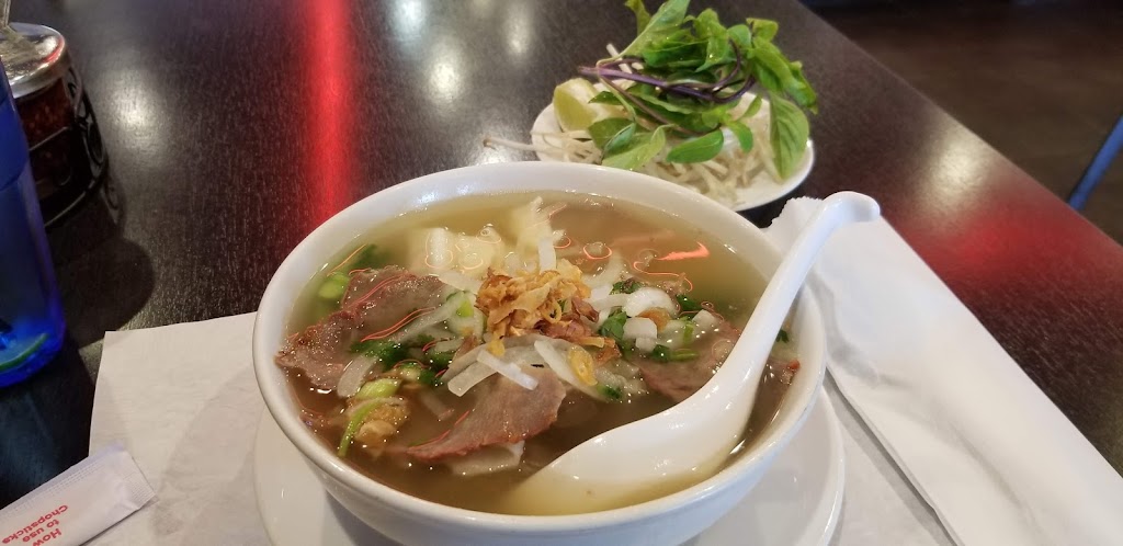 Pho Lantern Cafe | cafe | 1113 N Harbor Blvd, Fullerton, CA 92832, USA | 7144479643 OR +1 714-447-9643