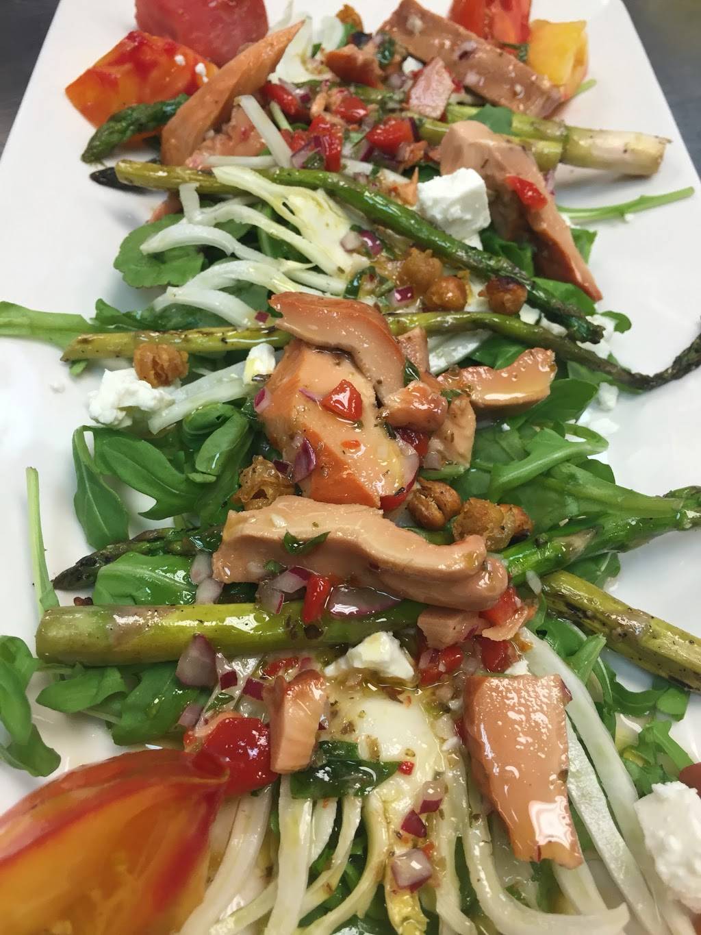 Filhos Cucina | restaurant | 235 Main St, Groton, MA 01450, USA | 9784485664 OR +1 978-448-5664