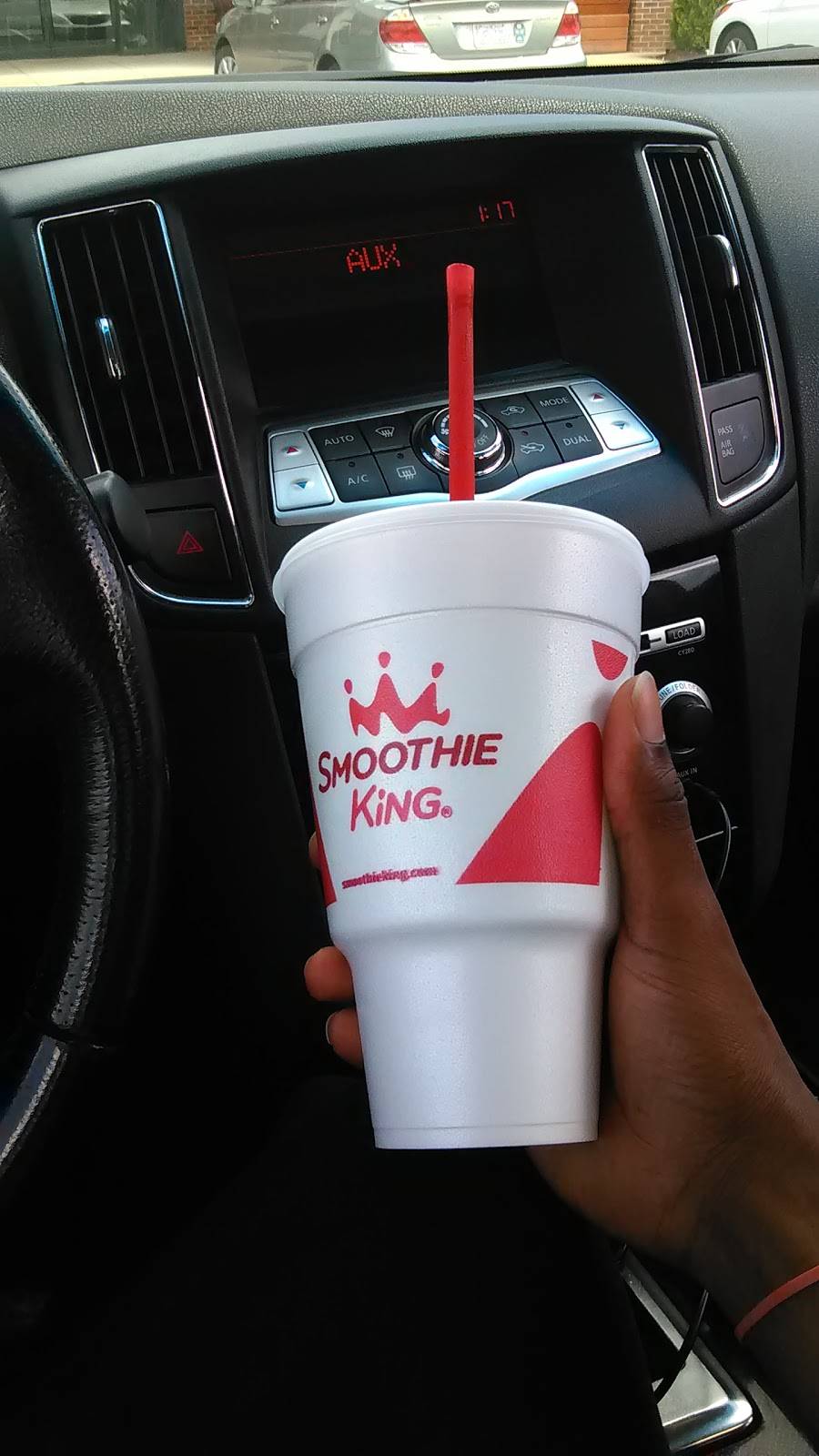 Smoothie King | restaurant | 9605 N Tryon St suite v, Charlotte, NC 28262, USA | 7045035122 OR +1 704-503-5122