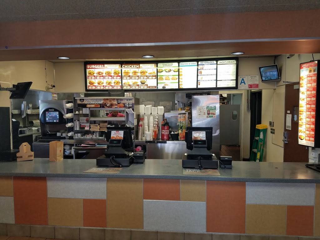Jack in the Box | restaurant | 12900 Sherman Way, North Hollywood, CA 91605, USA | 8189825225 OR +1 818-982-5225