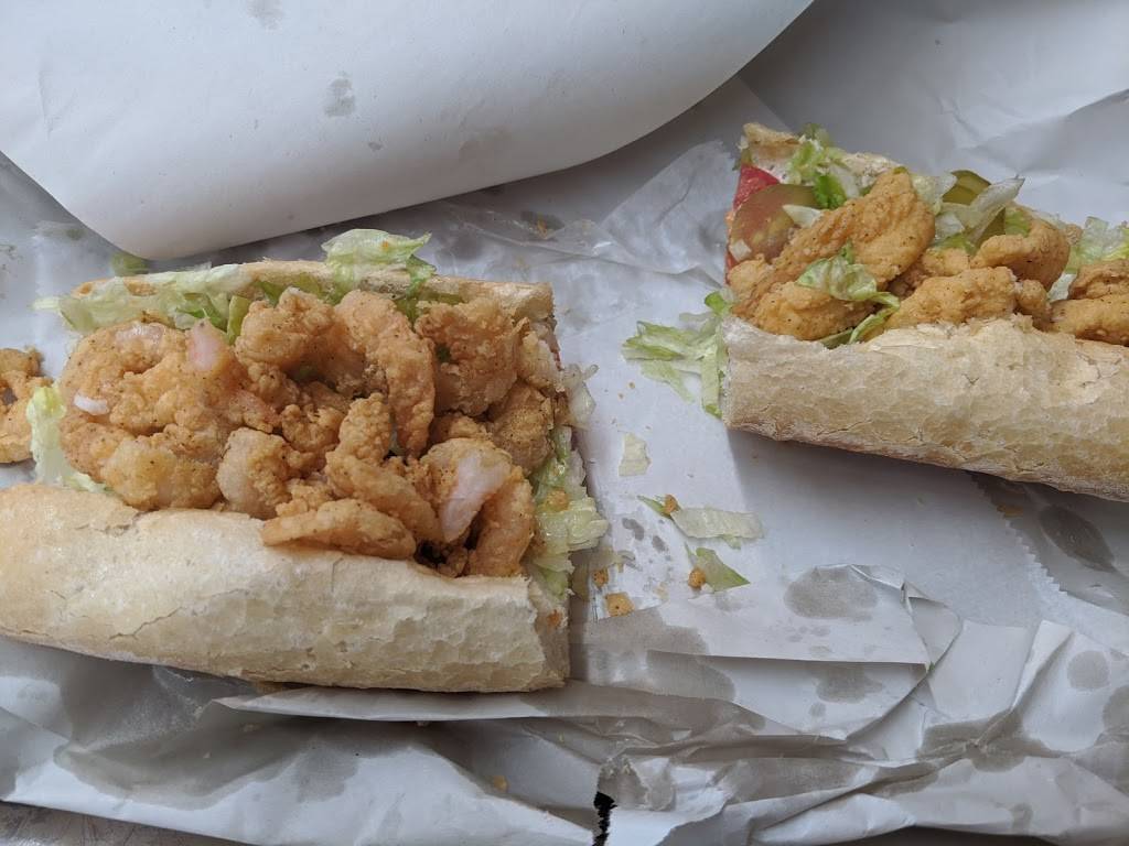 Cajun Seafood Restaurant & Market | restaurant | 2070 Ames Blvd, Marrero, LA 70072, USA | 5043414146 OR +1 504-341-4146