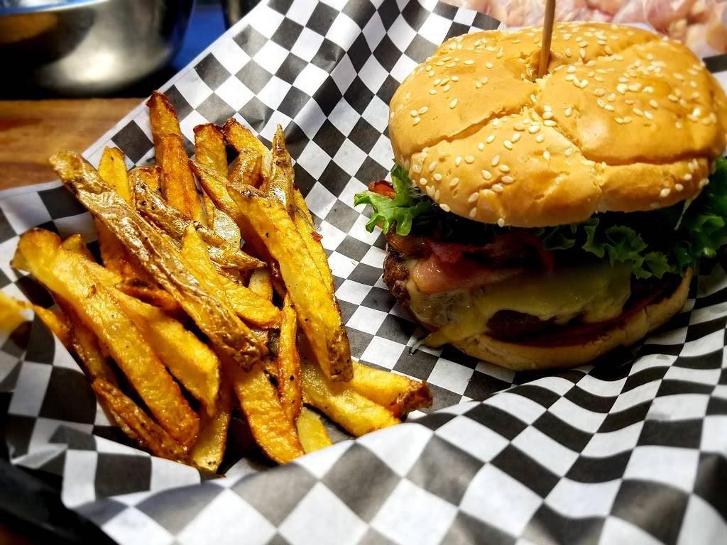 Hot Rod Burger | restaurant | 22800, Alvarado 1288, Camilo Flores, 22800 Ensenada, B.C., Mexico | 016461615264 OR +52 646 161 5264