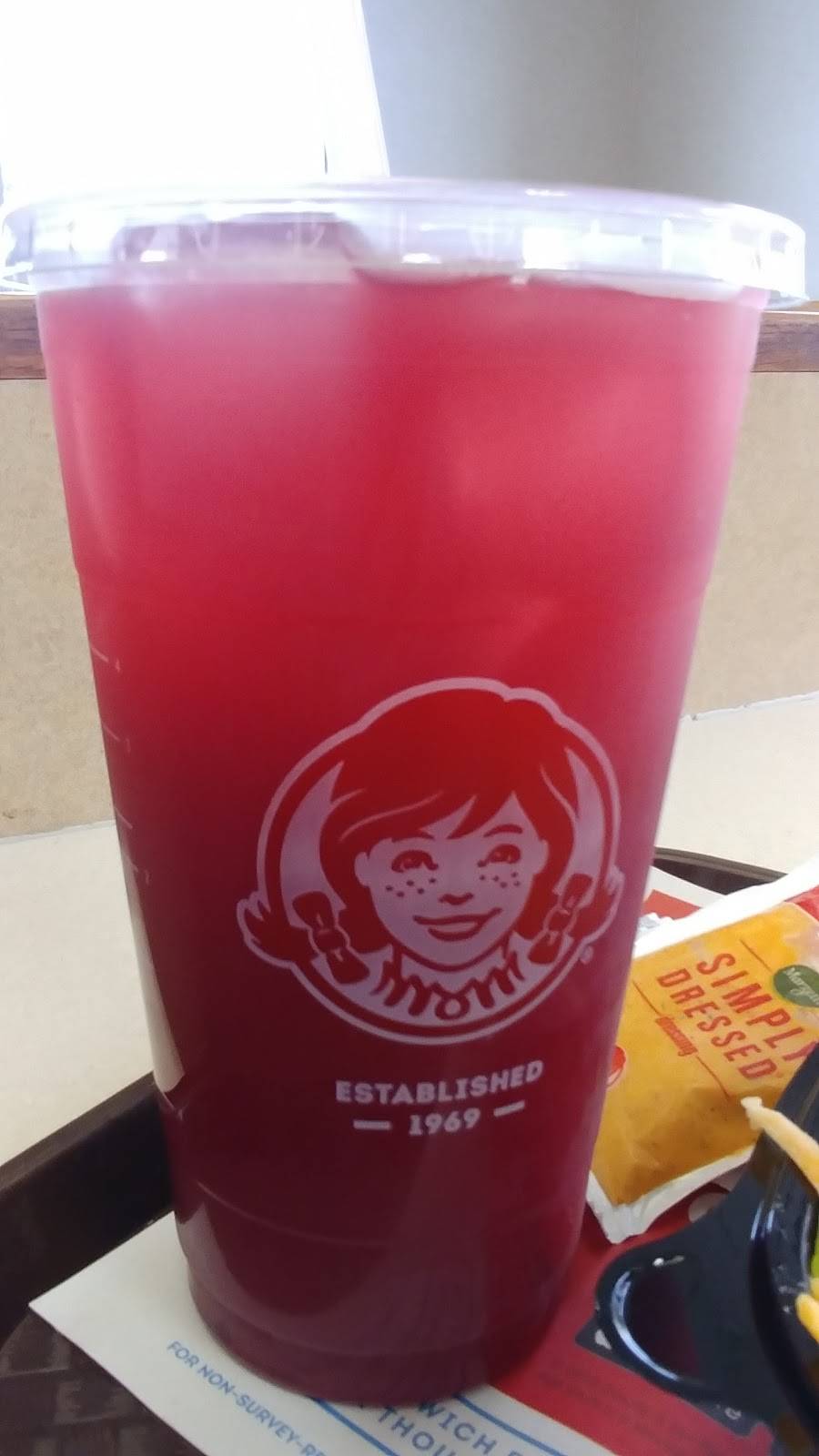 Wendys | restaurant | 5A Northridge Dr, North Windham, CT 06256, USA | 8604569839 OR +1 860-456-9839