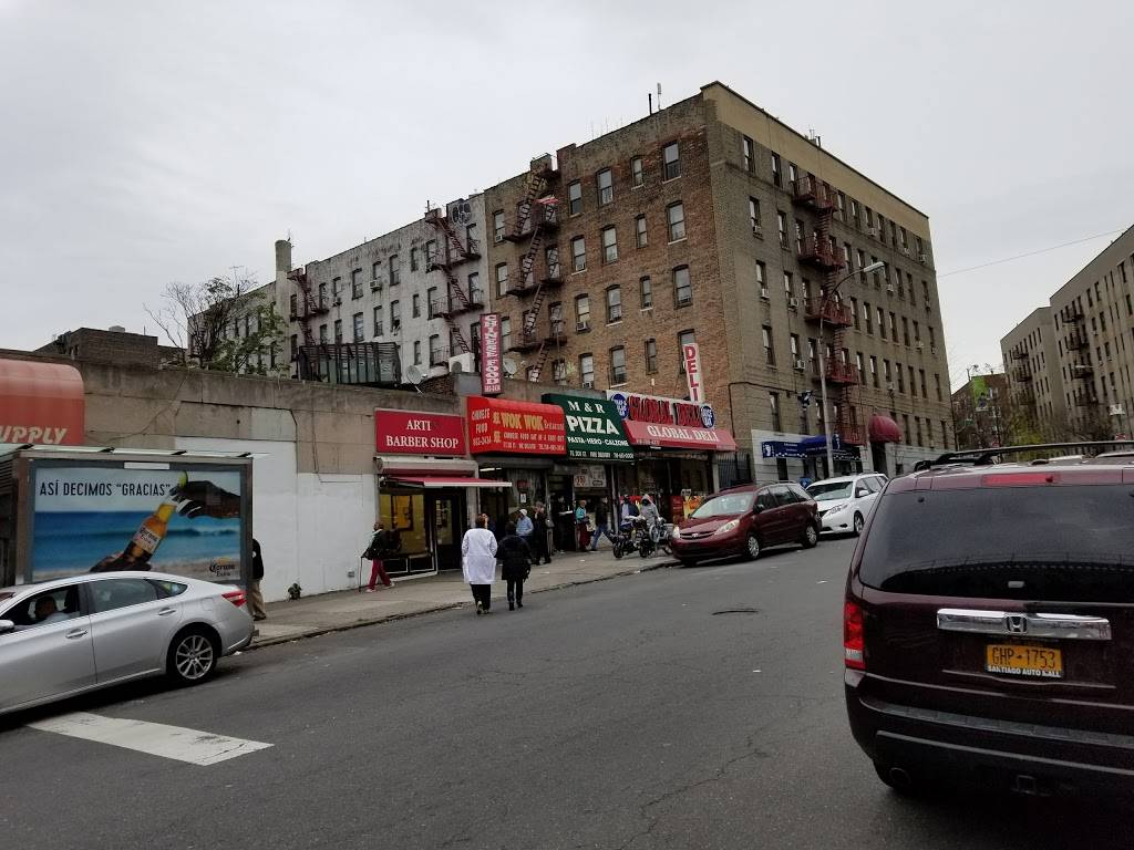 Wok Wok | restaurant | 5 E 208th St, Bronx, NY 10467, USA | 7188822434 OR +1 718-882-2434