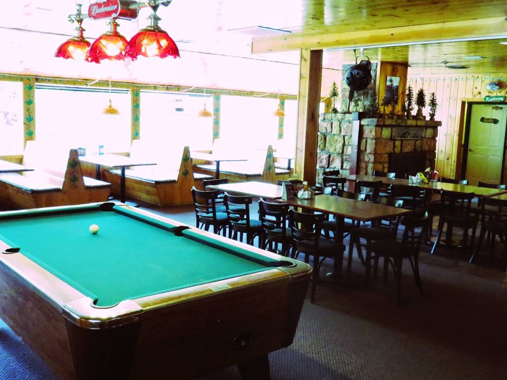 Strawberry inn | night club | 31880 CA-108, Strawberry, CA 95375, USA | 2099653662 OR +1 209-965-3662