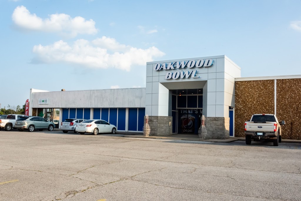 Oakwood Bowl | restaurant | 4709 W Owen K Garriott Rd, Enid, OK 73703, USA | 5802338712 OR +1 580-233-8712